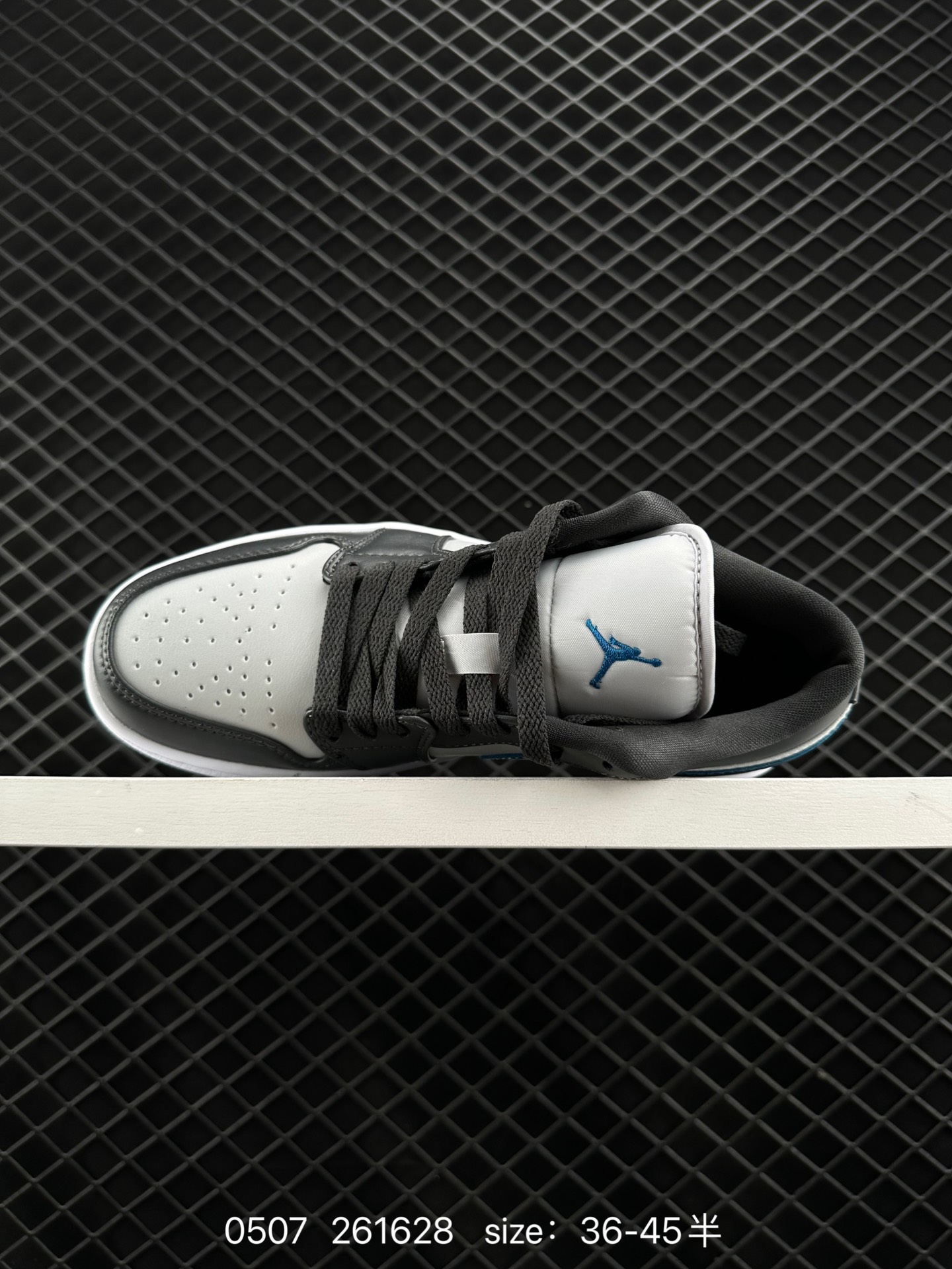 Air Jordan 1 Low AJ1